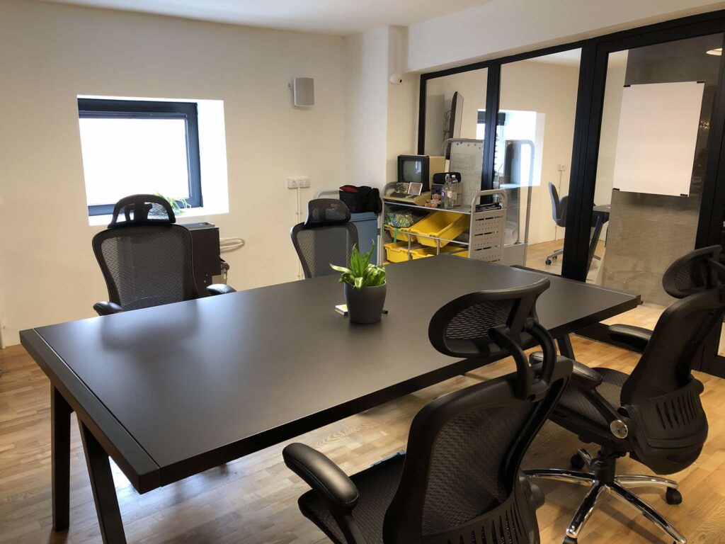 Meeting Room R 2 1